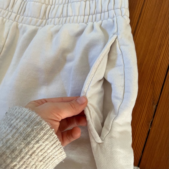 Wilfred free terry fleece shorts - Picture 5 of 10